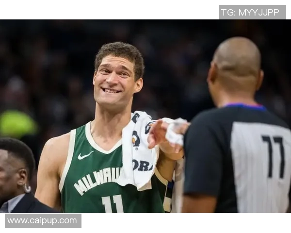 布鲁克洛佩斯：从NBA巨星到篮球战术的引领者与创新者