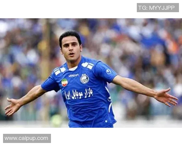 德黑兰独立与艾因的激烈对决揭示足球战术与团队精神的较量